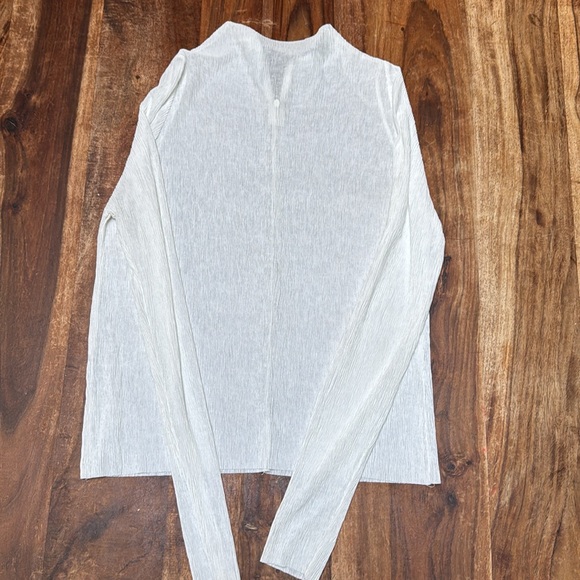 Bundle off-white Zara LS tops size M-L - Picture 4 of 6